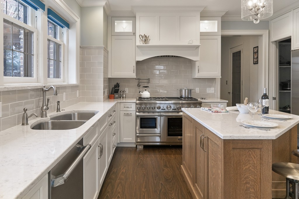 kitchen remodeling photo