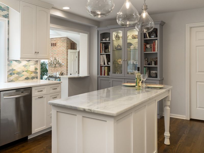 Custom kitchen by Chagrin River Company